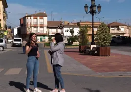 La joven candidata  de un pueblo de Cuenca que podría convertirse en alcaldesa vestida de novia