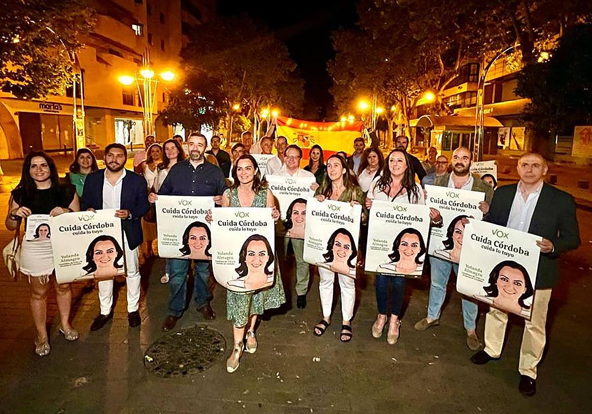 Acto de inicio de campaña de Vox en la noche del jueves