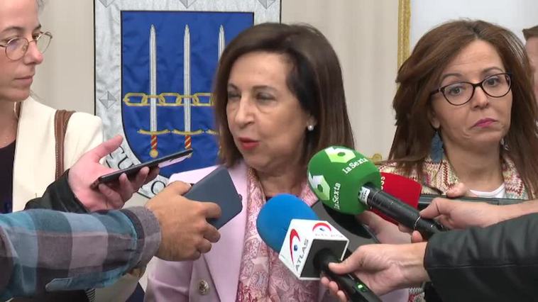 Robles dice que la inclusión de condenados de ETA en las listas electorales "causa un dolor innecesario a las víctimas"
