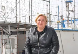 María Ángeles Cayuela:  «Nos están llevando a la ruina, y si se para un barco caen tres familias»