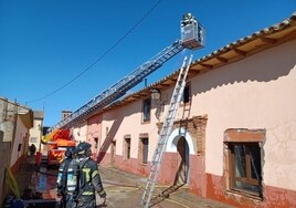 Extinguido un incendio en una vivienda de Villavicencio (Valladolid)
