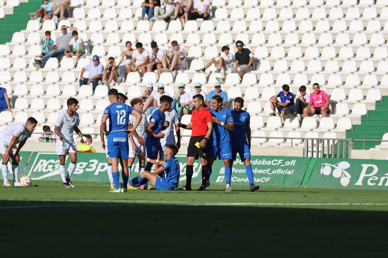 El empate del Córdoba CF ante el San Fernando, en imágenes