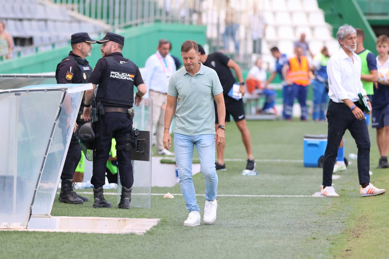 El empate del Córdoba CF ante el San Fernando, en imágenes