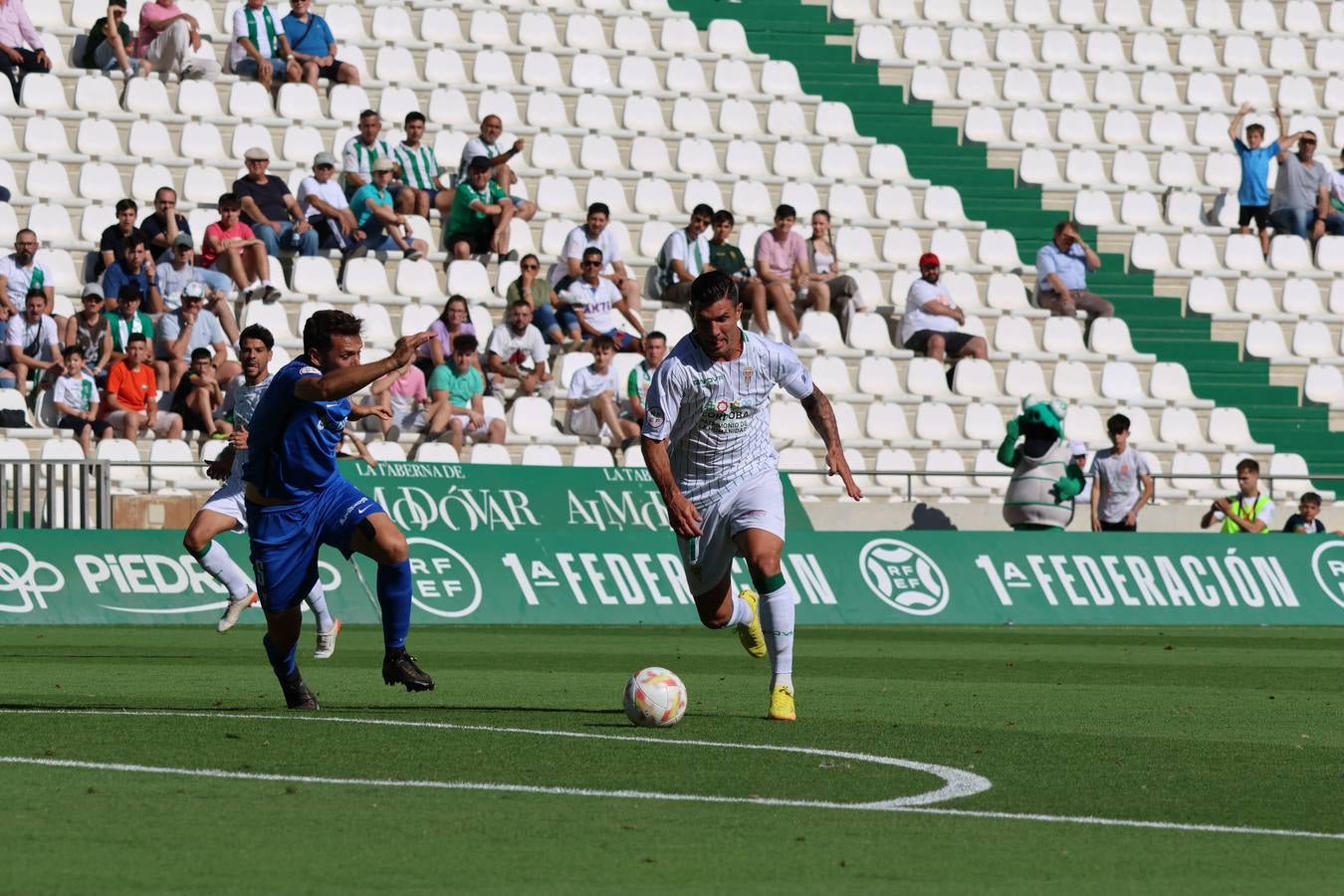 El empate del Córdoba CF ante el San Fernando, en imágenes