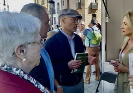 Cañizares (Vox) propone un espacio para artistas en el Valle y recuperar la Bienal del Tajo si gobierna Toledo