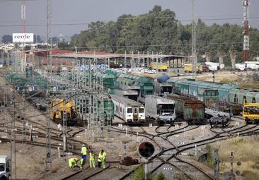 El ramal central del corredor ferroviario llevaría 22.000 camiones por tren a final de 2024