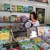 La Feria del Libro se despide superando las ventas del año pasado y el número de visitantes
