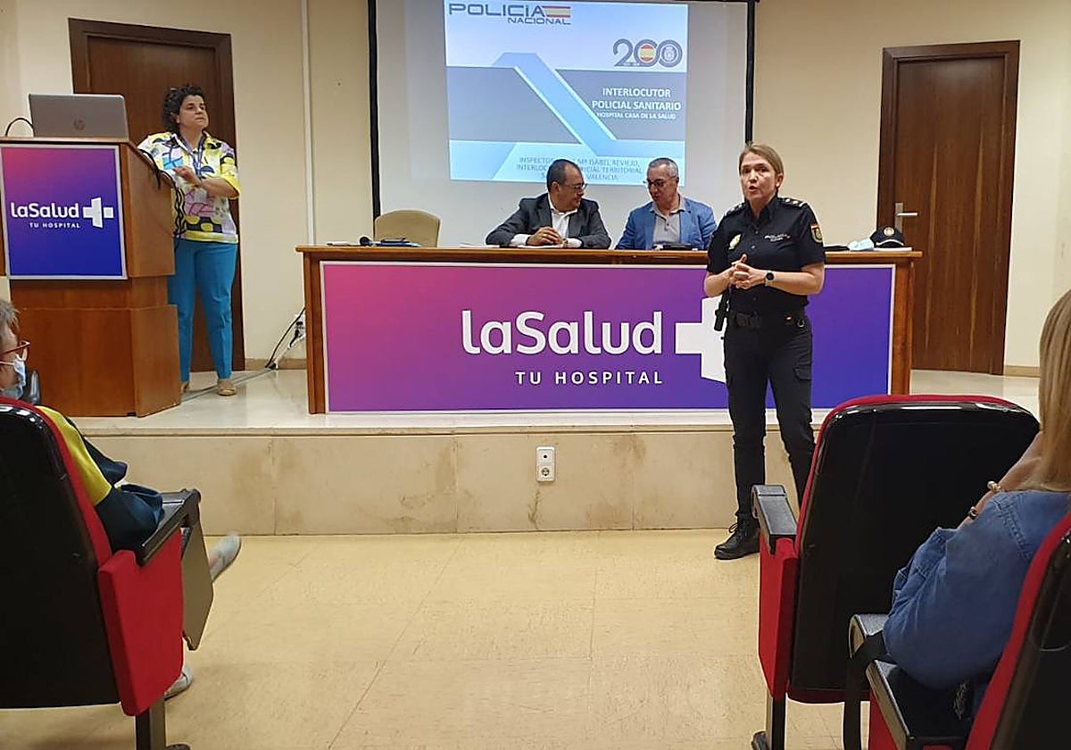 Imagen de la jornada de Agresiones a los profesionales sanitarios organizada en La Salud