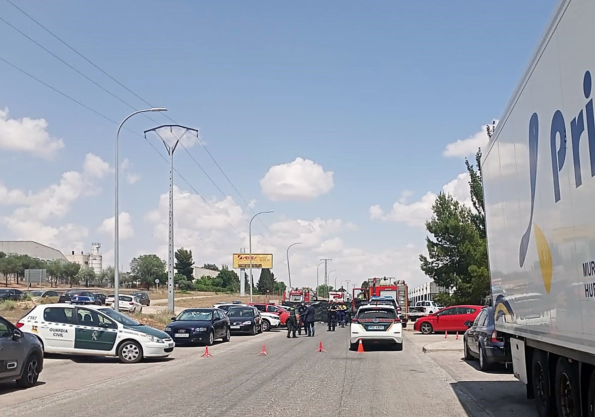 Calle Guarnicioneros, en el polígono industrial Sepes de Daimiel, donde se ha producido el accidente laboral