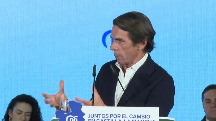 Aznar defiende desde Cuenca que España "necesita una mayoría sólida, no un gobierno condicionado"