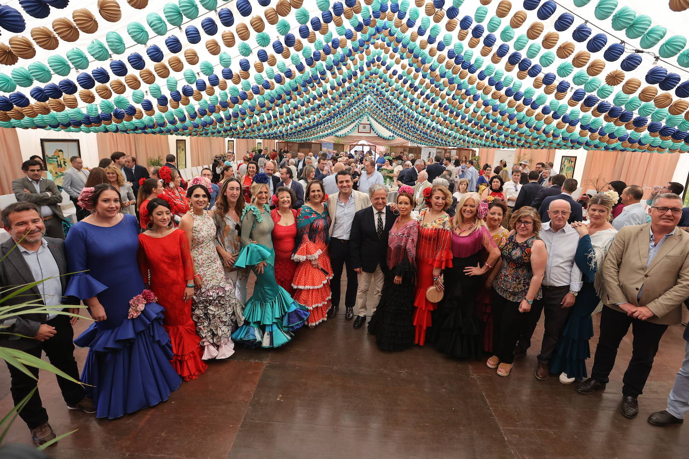 Feria de Córdoba 2023 | El bullicio en las casetas del sábado, en imágenes