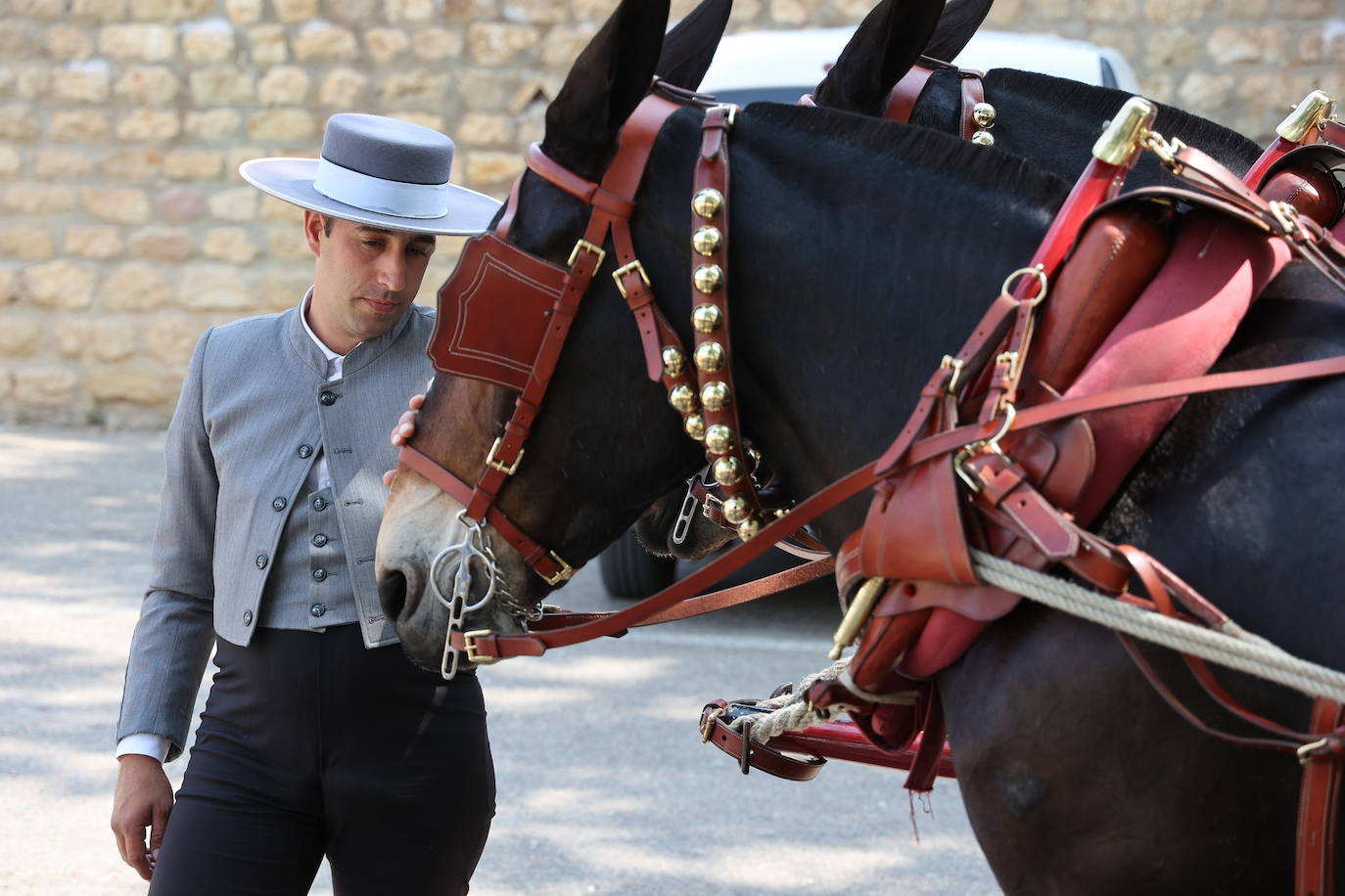 Feria de Córdoba 2023 | La misa en honor de la Virgen de la Salud, en imágenes