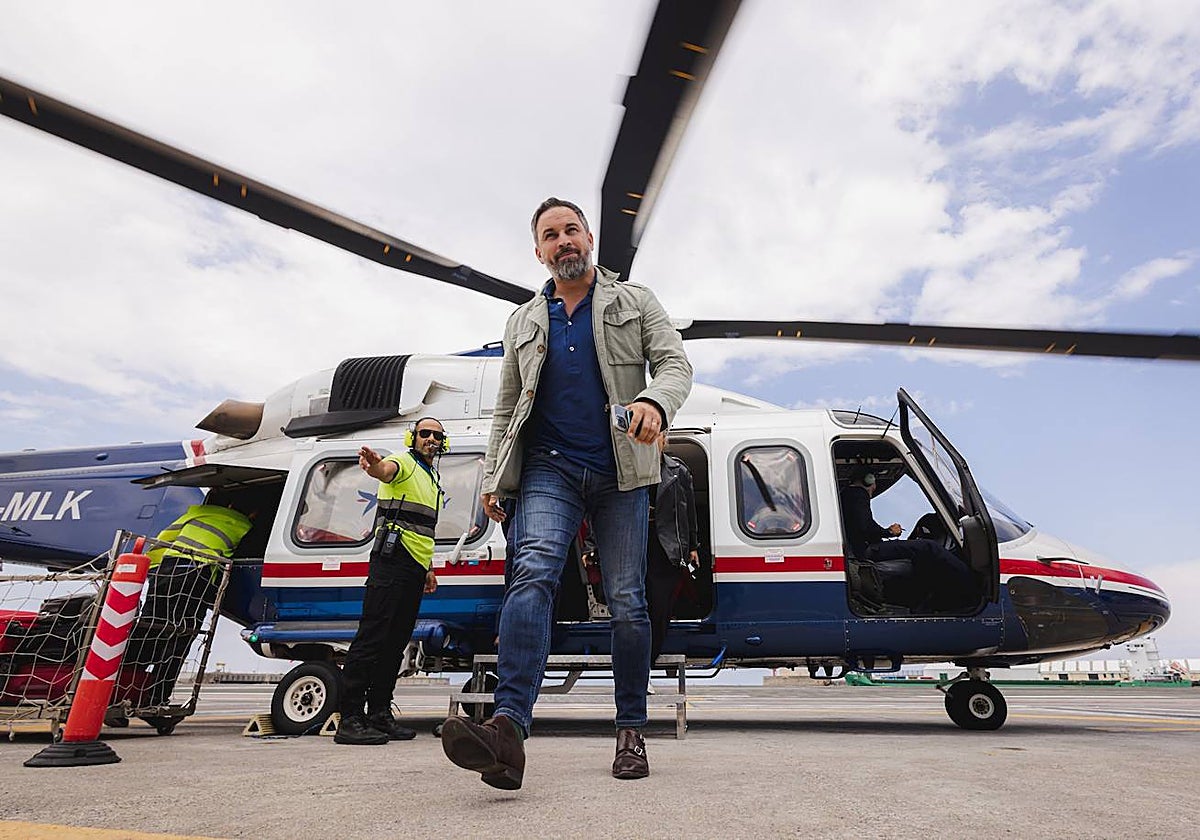 El presidente de Vox, Santiago Abascal, a su llegada a Ceuta