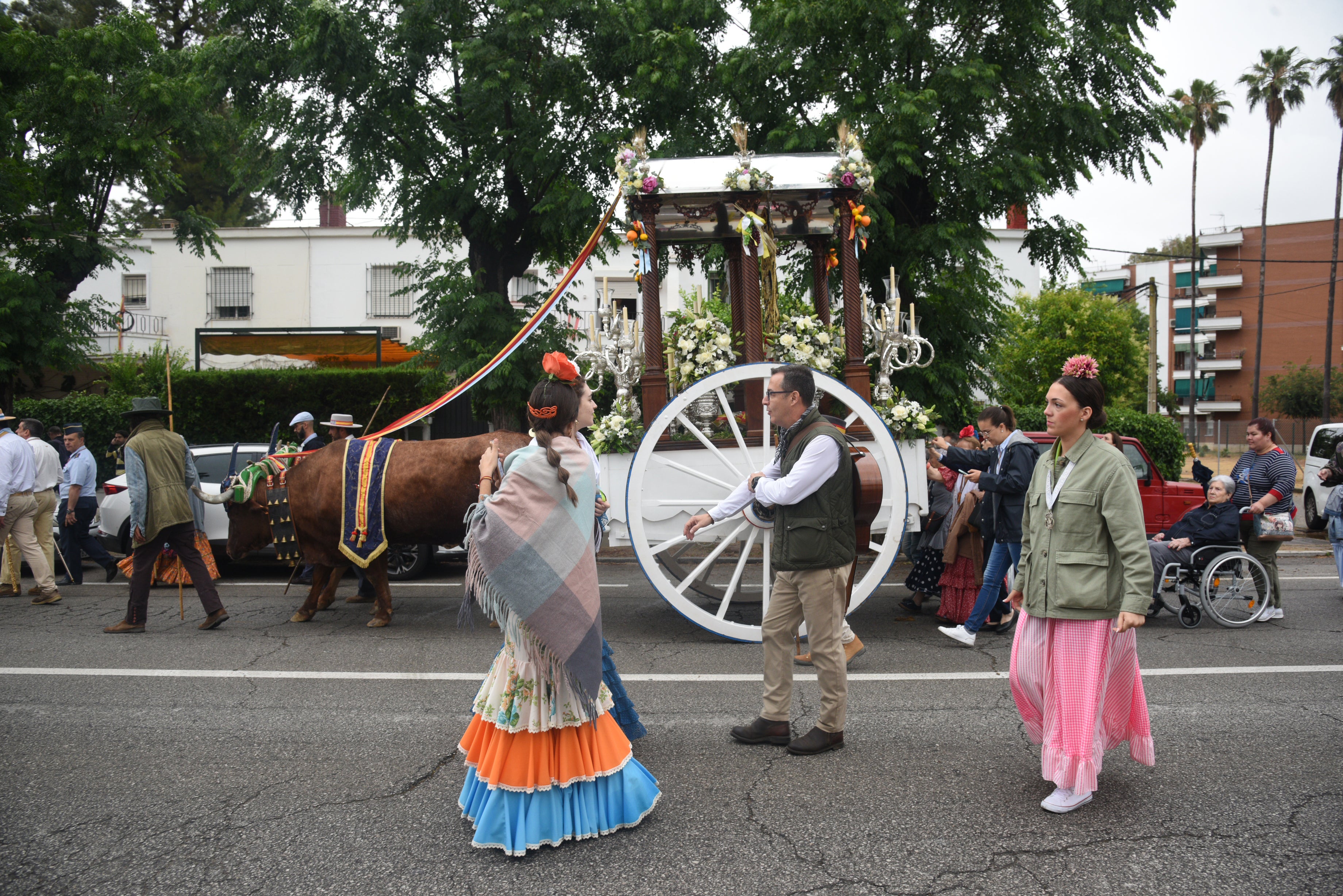 Salida del Rocío Castrense con Montequinto