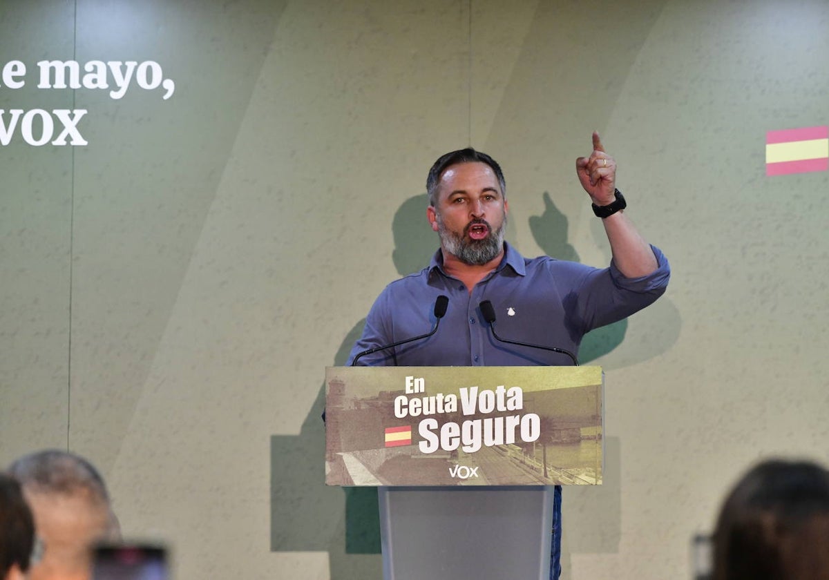 Santiago Abascal, el lunes, en un acto de campaña en Ceuta