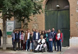 El PSOE agita en Málaga a sus votantes con una encuesta realizada por una pequeña asesoría que le da el gobierno local