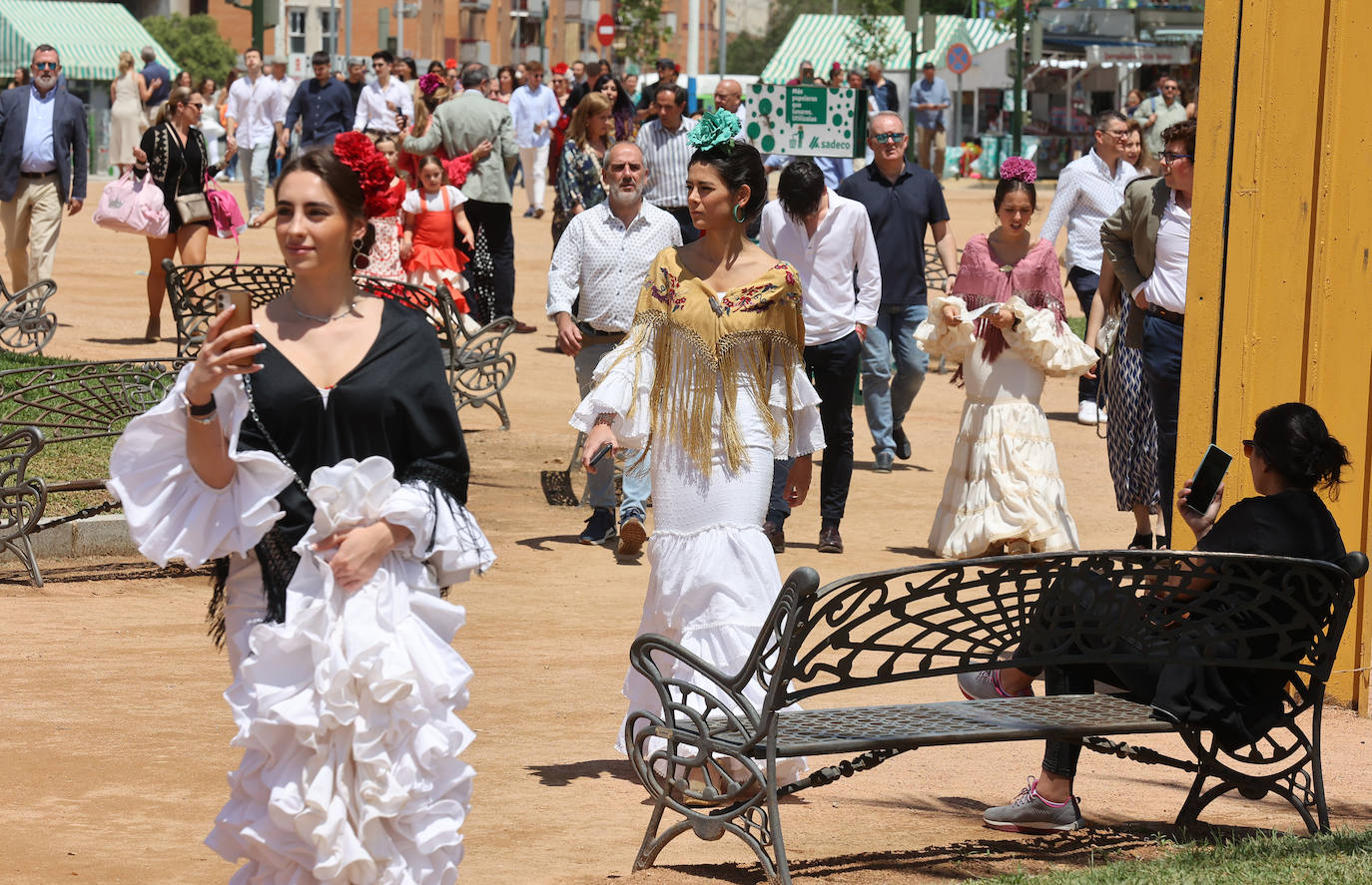 Feria Córdoba 2023 | El esplendor del ambiente del miércoles, en imágenes