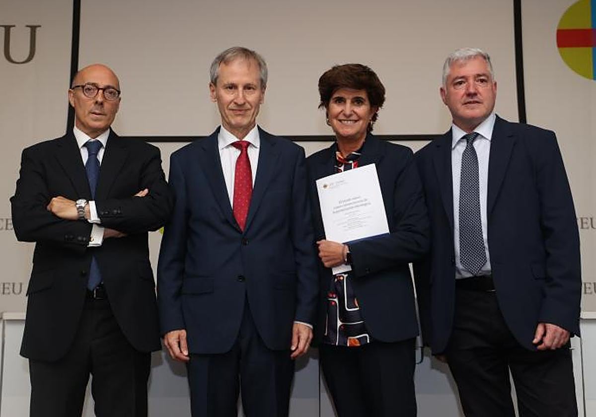 De Urquijo, Macarrón, San Gil y Orella