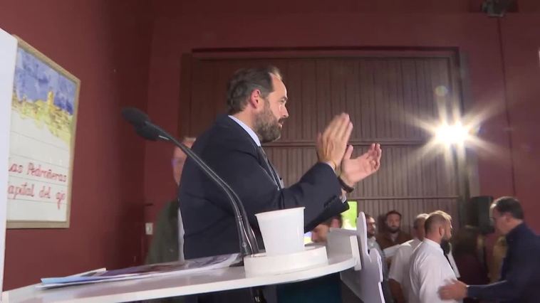 Núñez asegura que creará una "autopista" para las empresas eliminando trámites burocráticos
