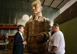 El MARQ exhibirá en La Explanada de Alicante la figura de un guerrero de Xi'an de once metros de altura