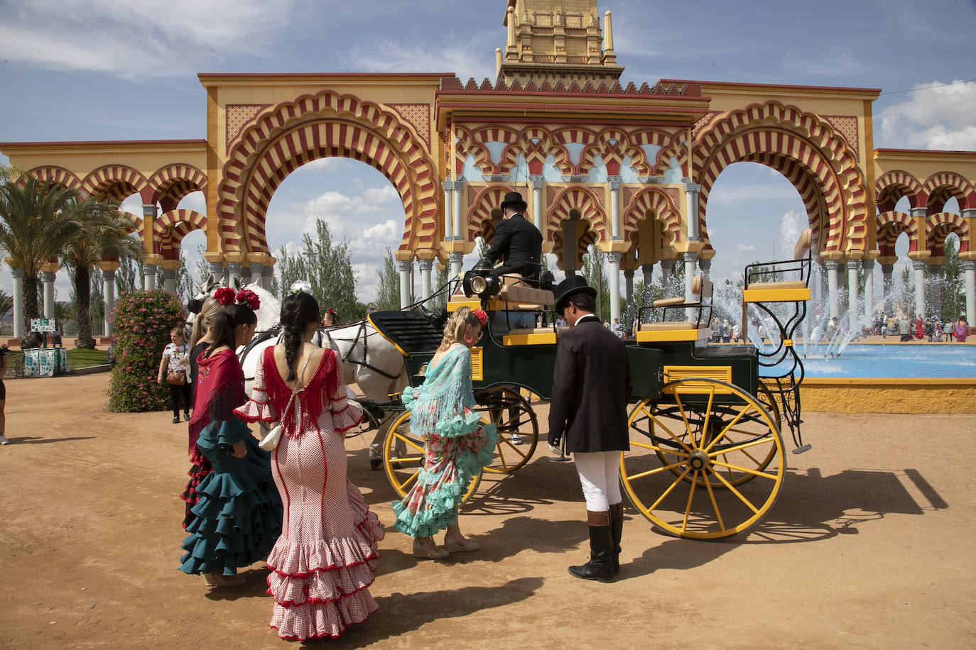 Feria de Córdoba 2023 | El festivo ambiente del viernes, en imágenes
