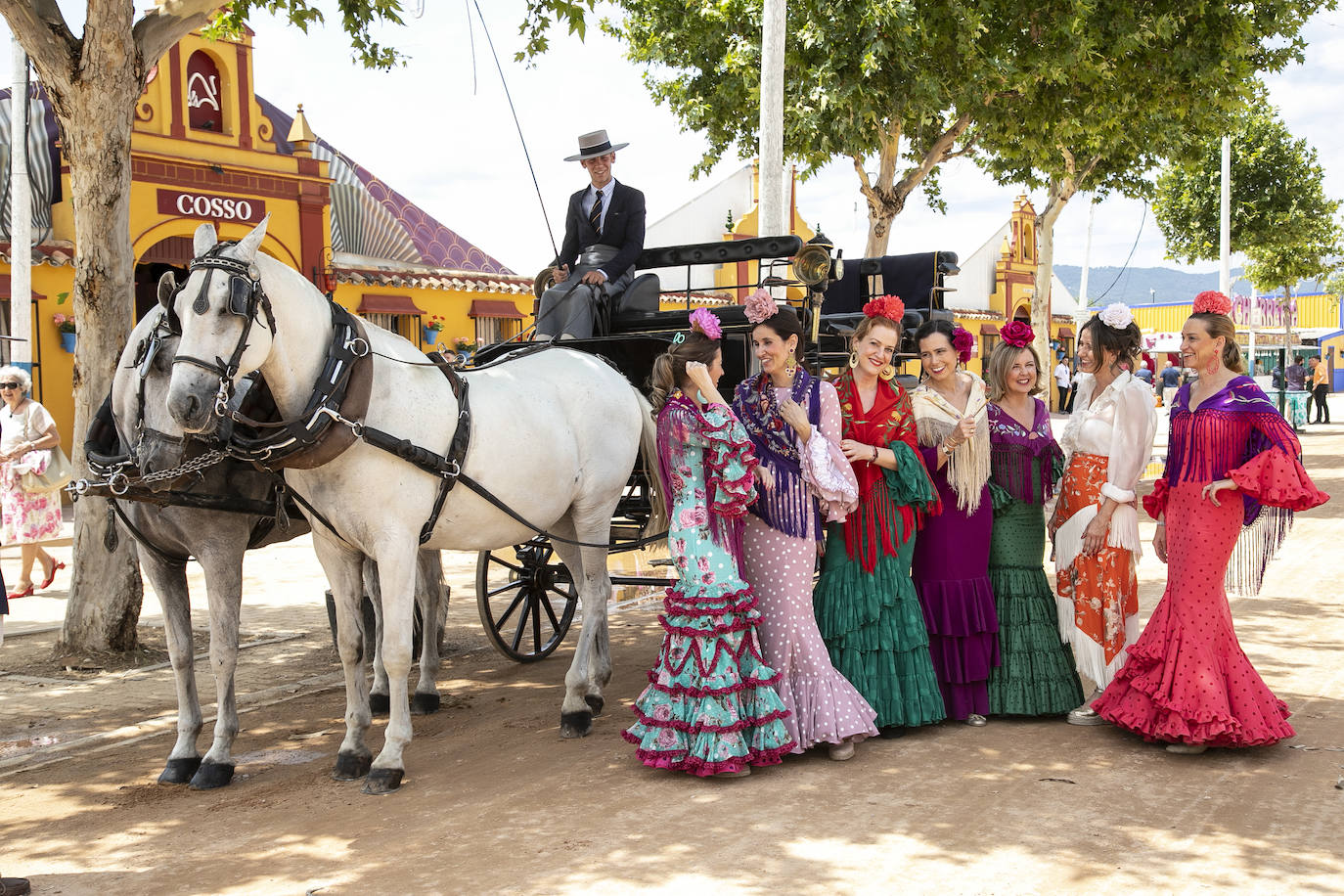 Feria de Córdoba 2023 | El festivo ambiente del viernes, en imágenes