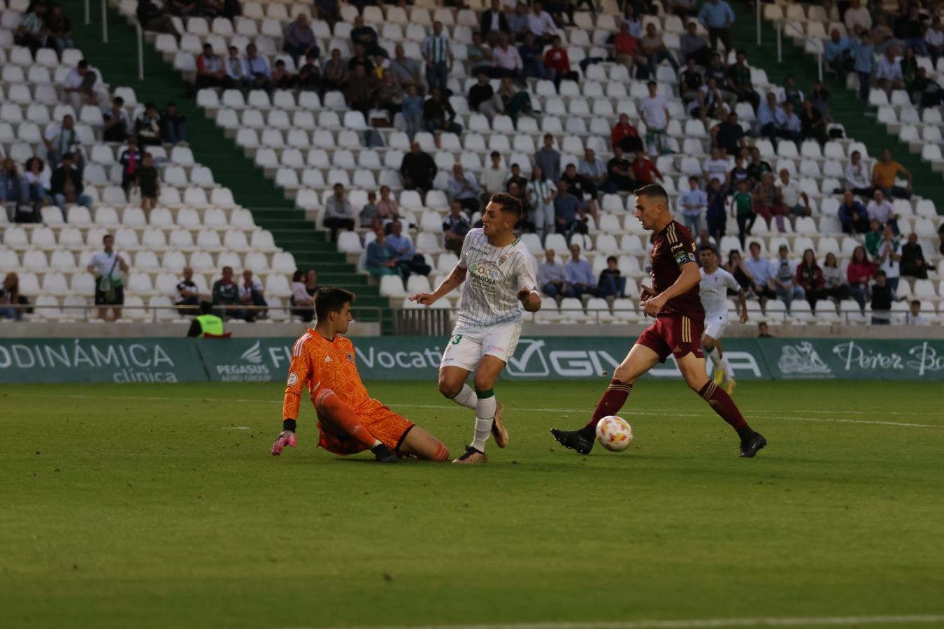 La victoria del Córdoba CF ante el Badajoz (3-1), en imágenes