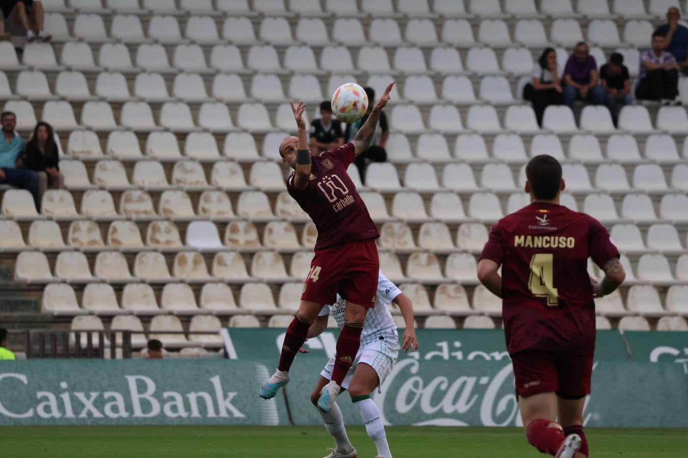 La victoria del Córdoba CF ante el Badajoz (3-1), en imágenes