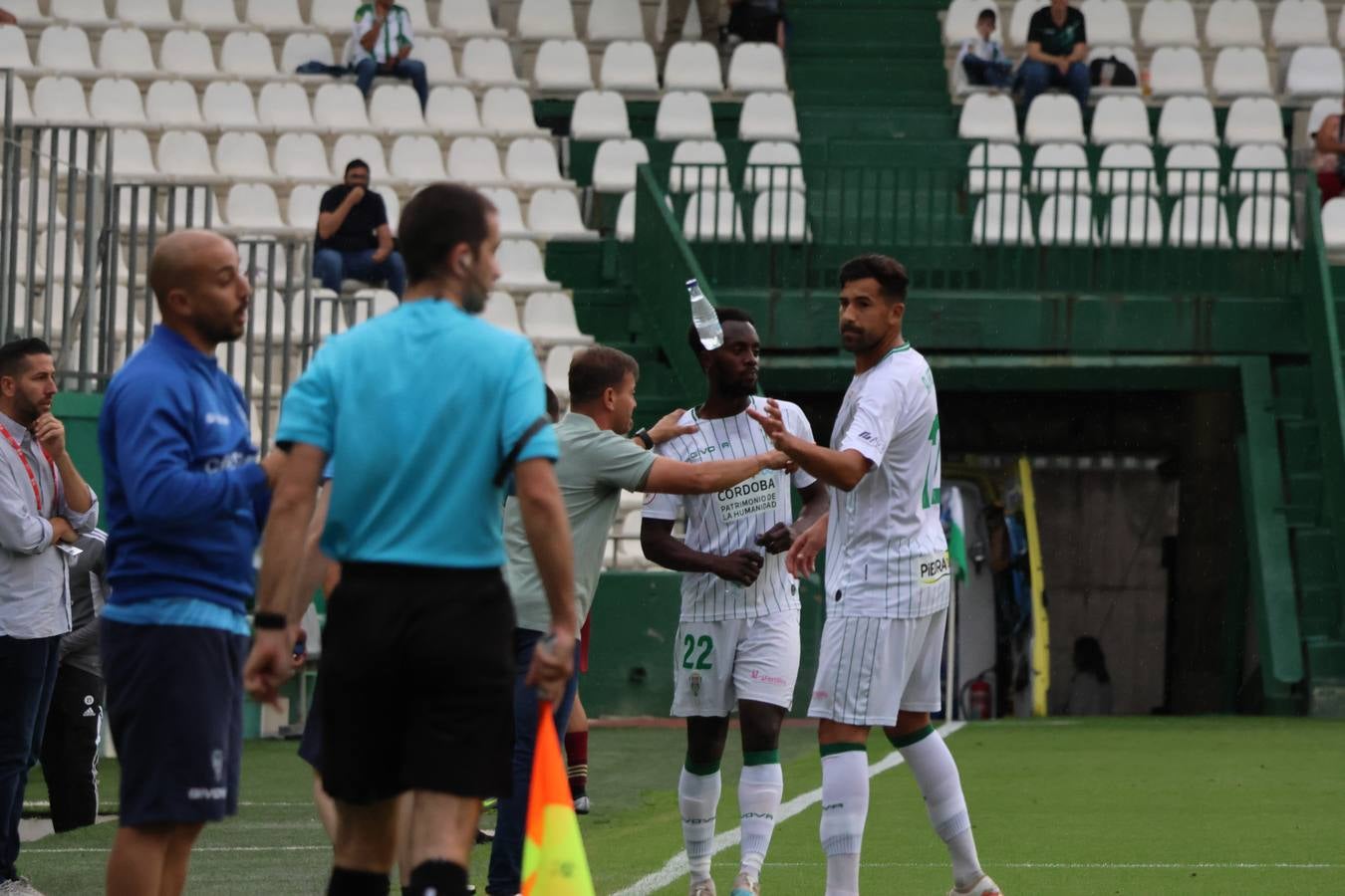 La victoria del Córdoba CF ante el Badajoz (3-1), en imágenes