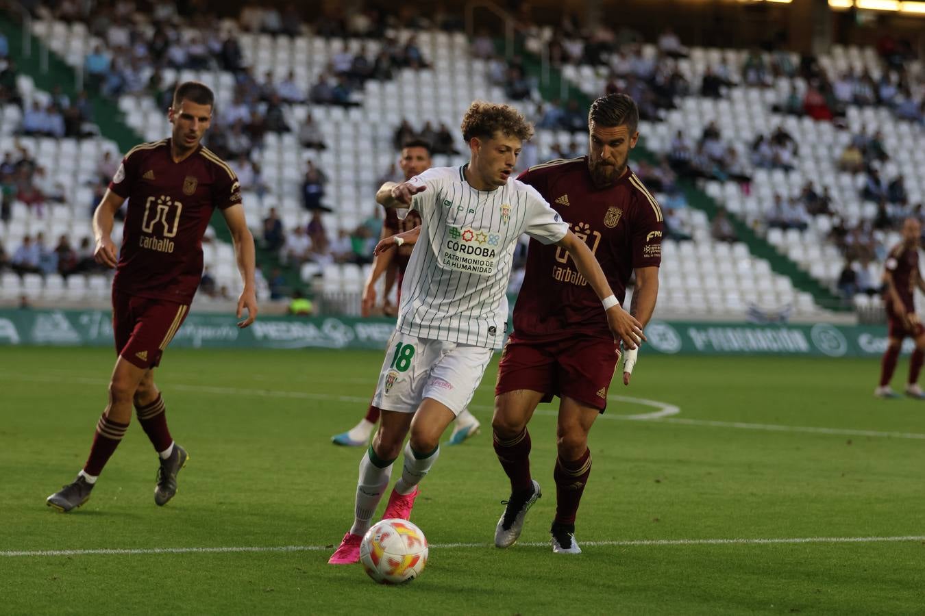 La victoria del Córdoba CF ante el Badajoz (3-1), en imágenes