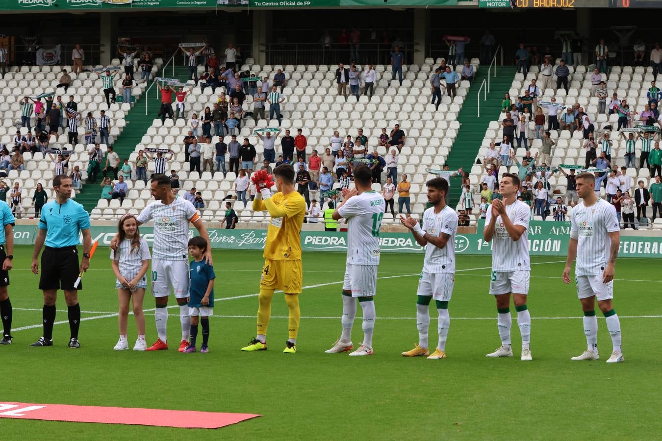 La victoria del Córdoba CF ante el Badajoz (3-1), en imágenes