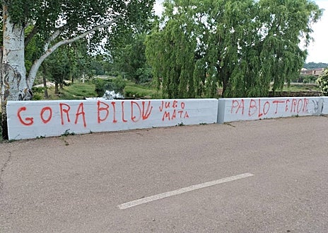 Imagen secundaria 1 - Pueblos de Zamora amanecen con pintadas de &#039;Gora Bildu&#039;