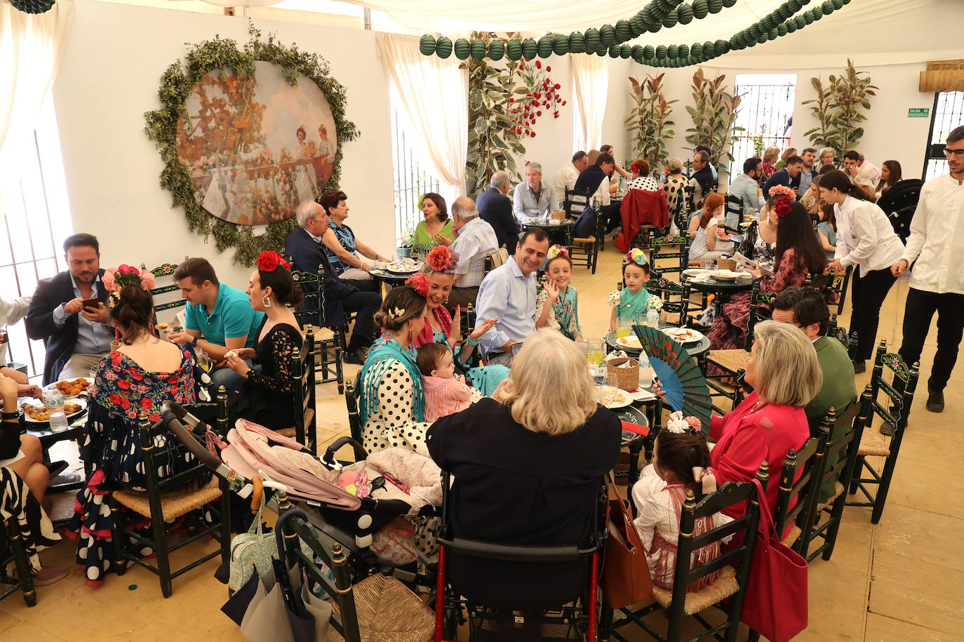 Feria de Córdoba 2023| El ambiente de despedida de las casetas el sábado, en imágenes