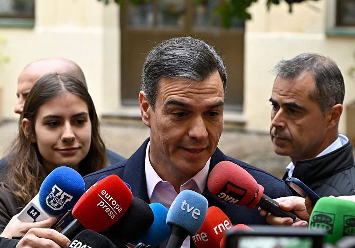 Sánchez, durante su comparecencia ante los periodistas