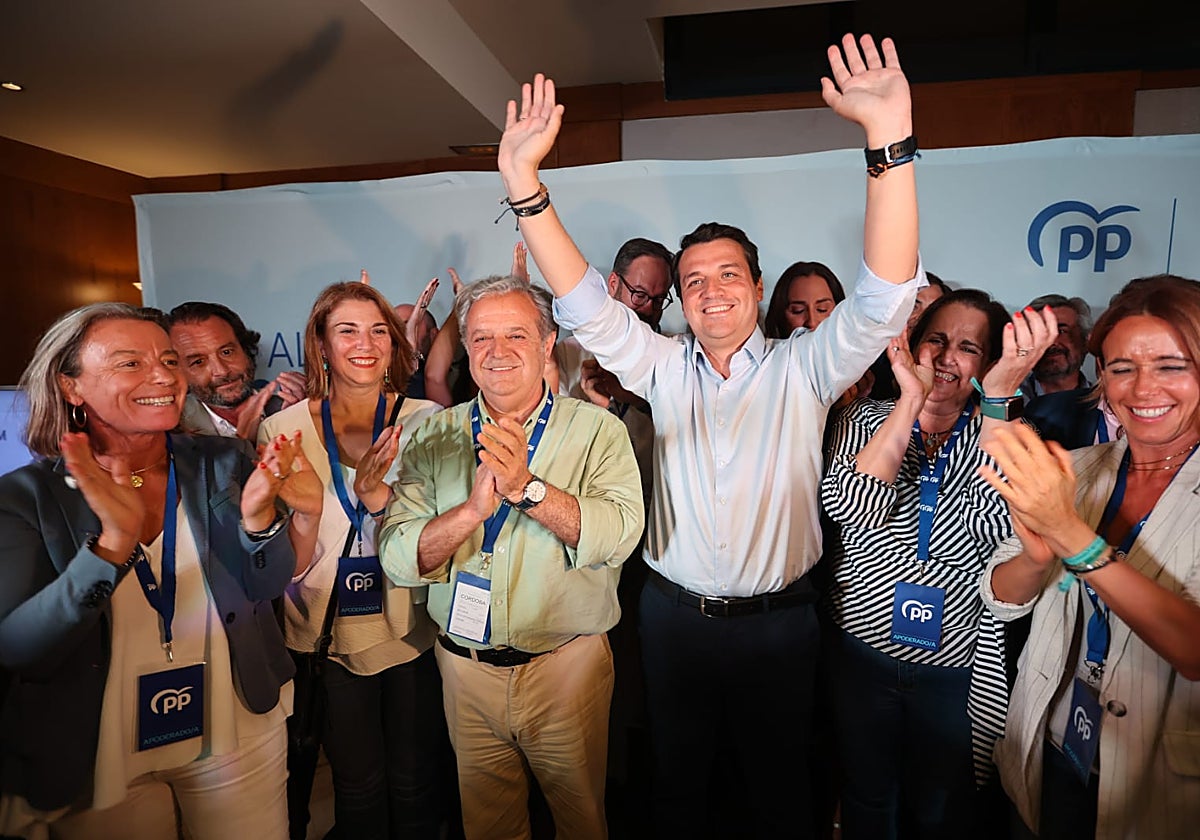 El ganador de las elecciones en Córdoba capital celebra la victoria
