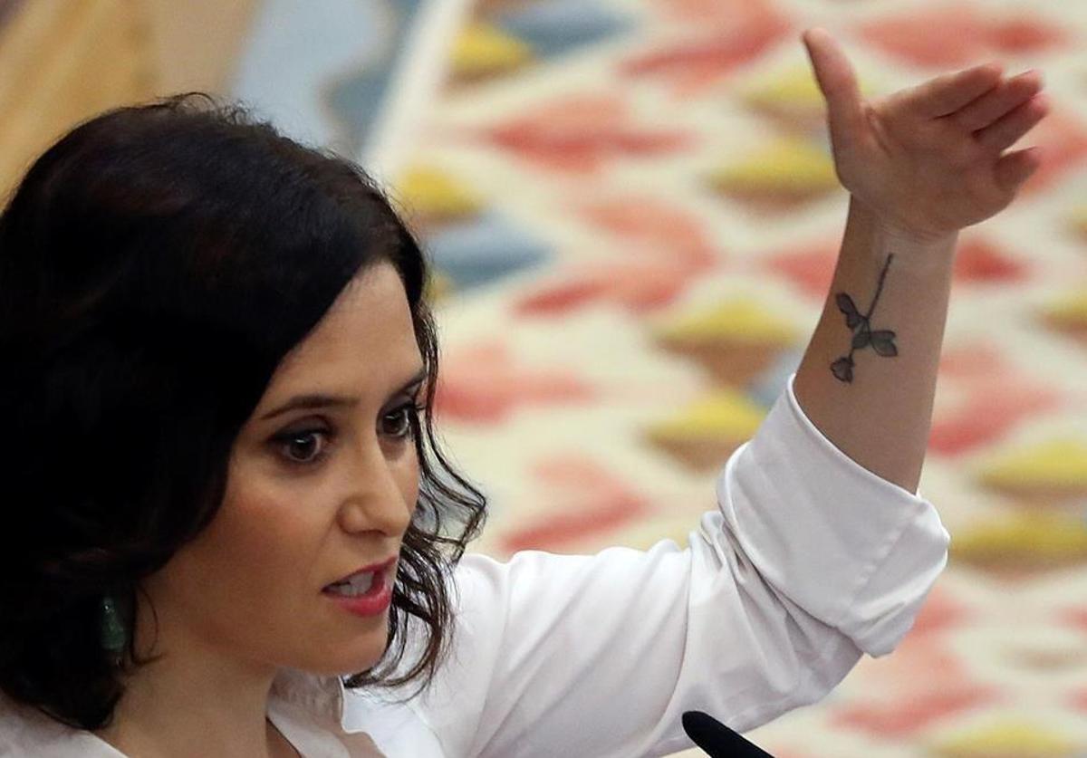 diaz-ayuso-tatuaje-k7KF-U503031179430lSB-1200x840@abc.jpg