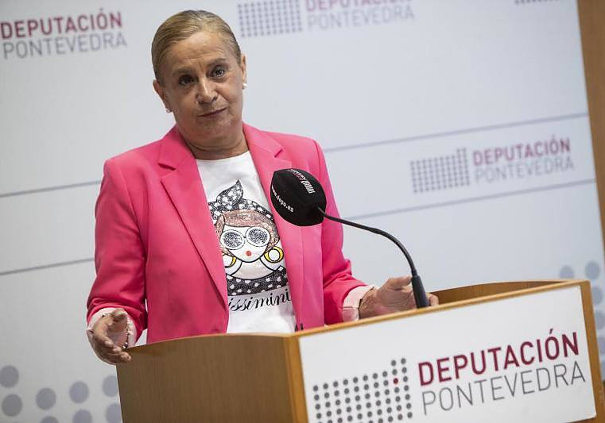 La presidenta de la Diputación de Pontevedra, Carmela Silva, en una comparecencia este lunes