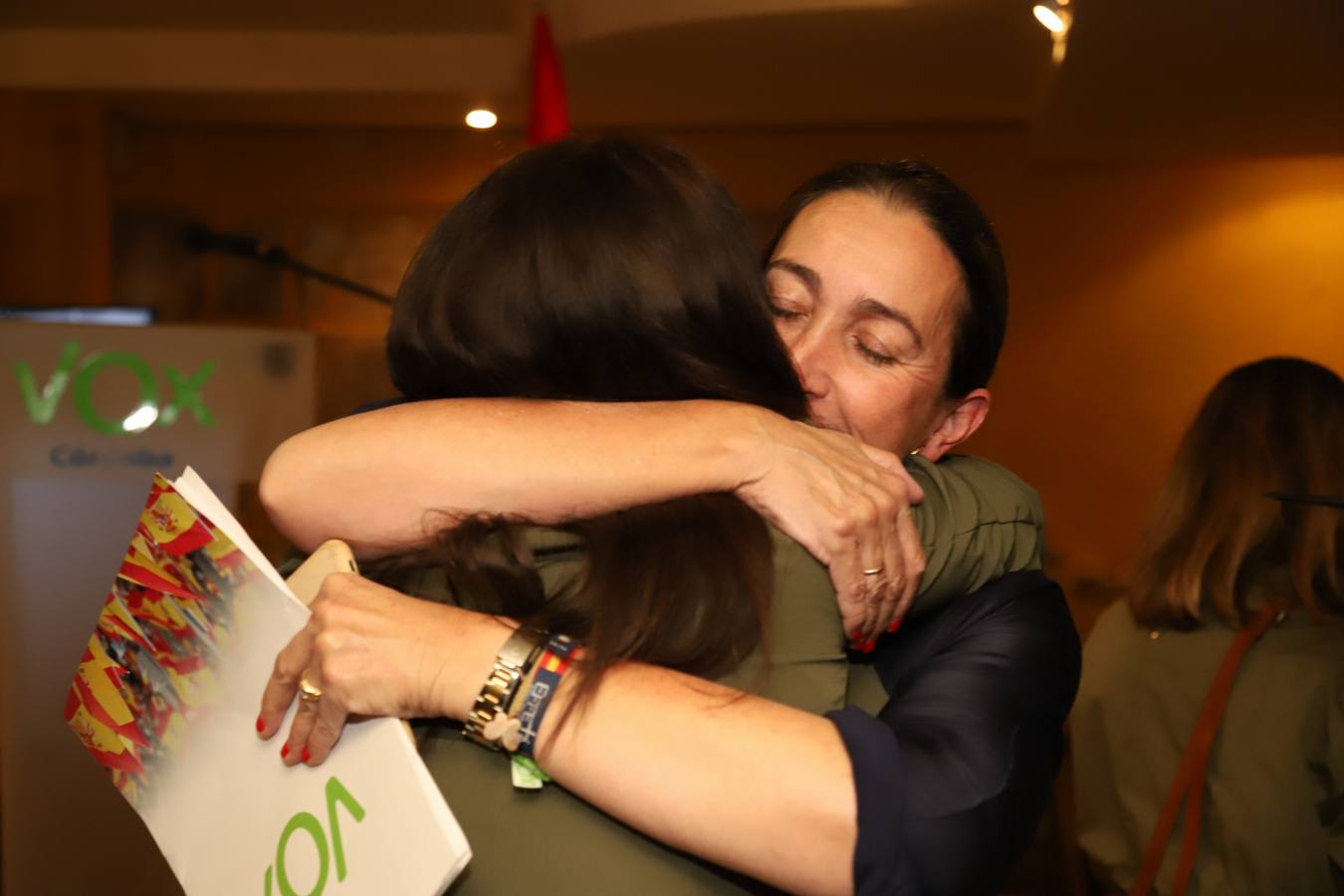 El ambiente en la sede de Vox de Córdoba, en imágenes