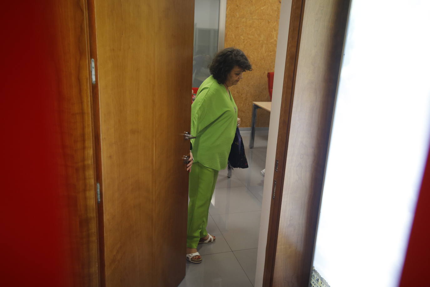 El ambiente en la sede del PSOE de Córdoba, en imágenes