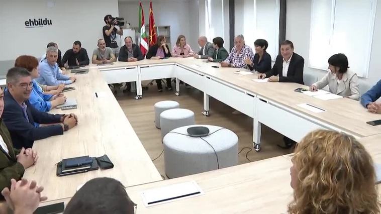 El adelanto electoral obliga a Yolanda Díaz y a Podemos a abrir negociaciones para unir a la izquierda bajo la marca Sumar