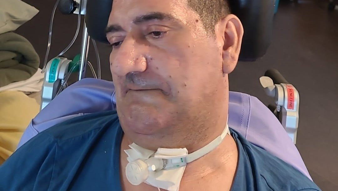 Imagen de archivo de Kiko en un hospital de Suiza