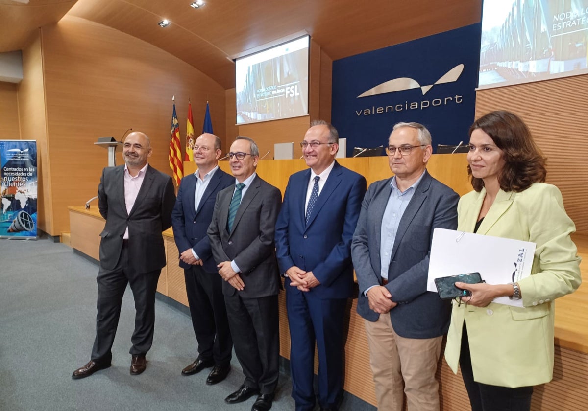 Imagen tomada durante la presentación del proyecto de la terminal intermodal Valencia-Font de Sant Lluís