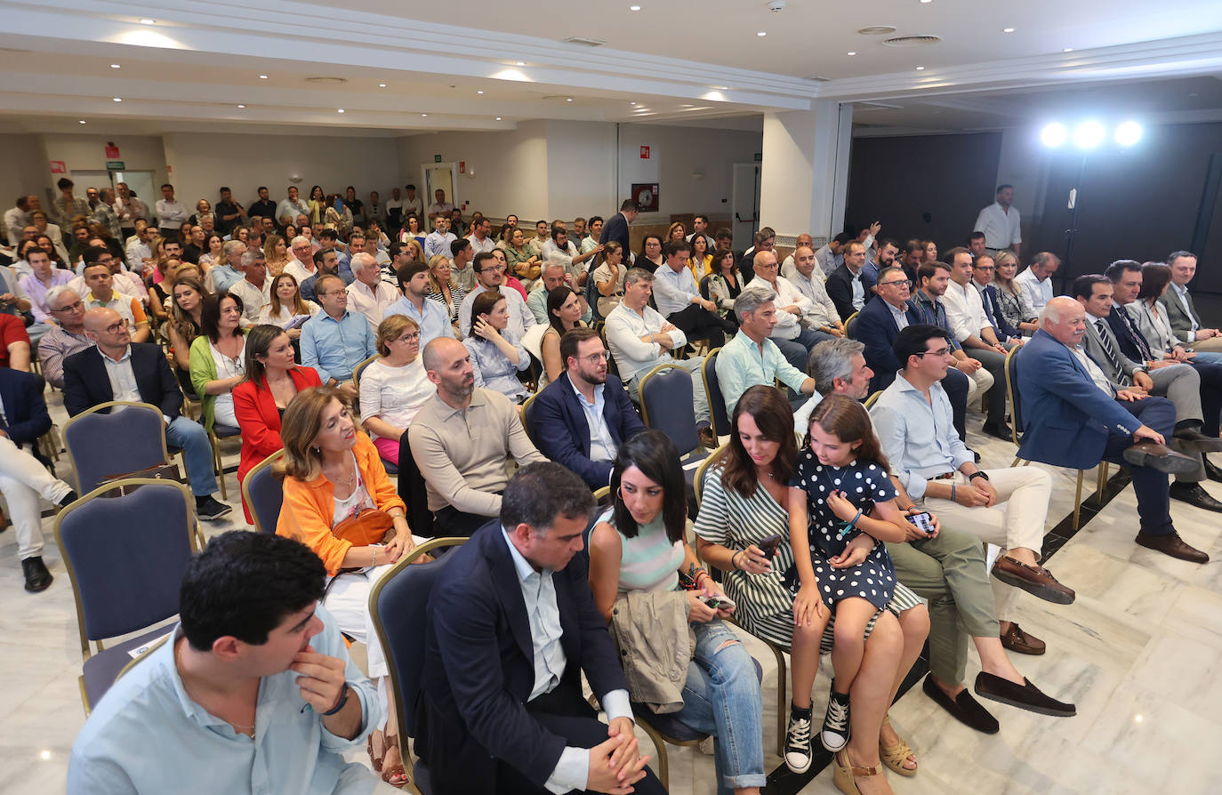 La primera junta directiva del PP de Córdoba tras el 28M, en imágenes