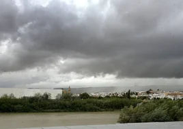 El tiempo en Córdoba | El primer fin de semana  de junio llega con temperatura suave y posible  lluvia