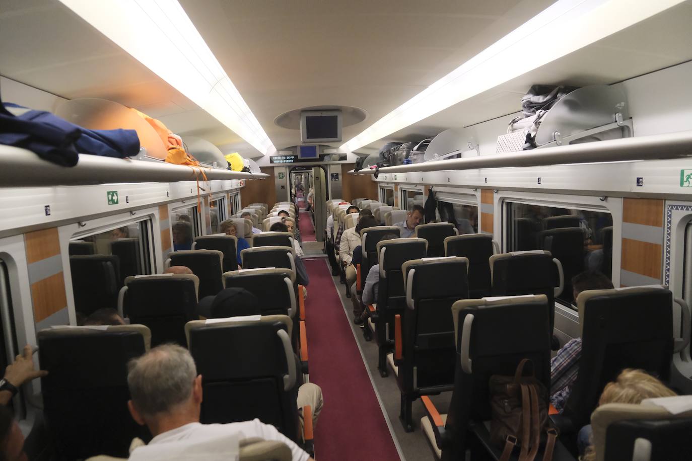 El viaje inaugural de Avlo desde Córdoba, en imágenes