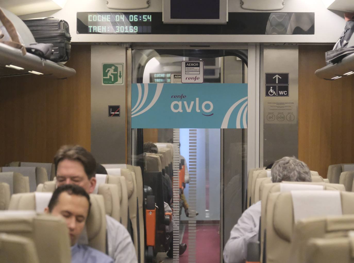 El viaje inaugural de Avlo desde Córdoba, en imágenes