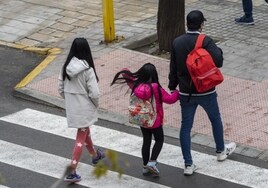 «Las políticas de erradicación del español son un fiasco»: docentes reclaman la eliminación de la inmersión lingüística
