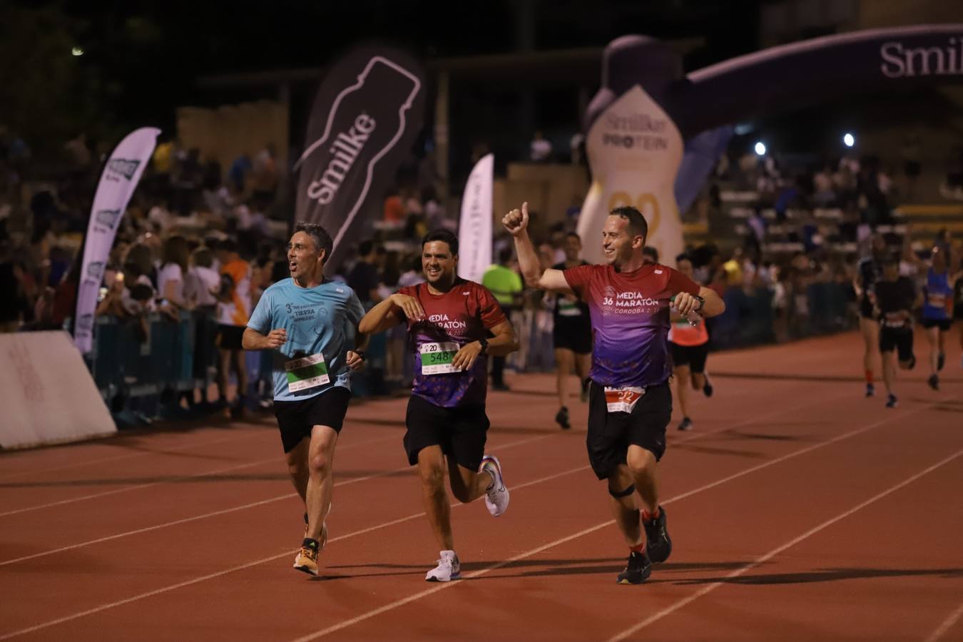 Las mejores imágenes y resultados de la Nocturna Trotacalles de Córdoba 2023