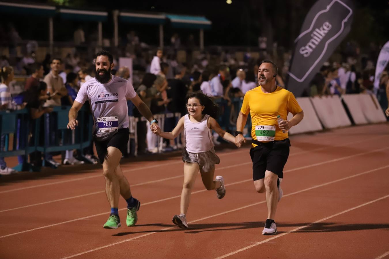 Las mejores imágenes y resultados de la Nocturna Trotacalles de Córdoba 2023