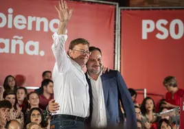 El PSOE rescata a Ábalos en la lista por Valencia para las elecciones 23J de la que se borra Ximo Puig